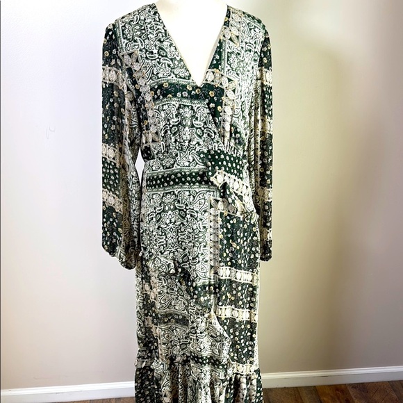 Lulus Field of Flowers Green Multi Print Long Sleeve Maxi Dress Size M - Picture 2 of 16